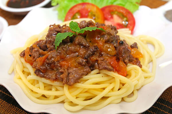 Mẹ có thể tự tay làm ra một món mỳ Ý hấp dẫn và chuẩn ngon tại nhà.