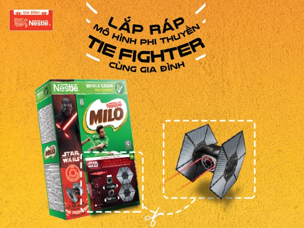 Lắp ráp mô hình Tie Fighter cùng gia đình