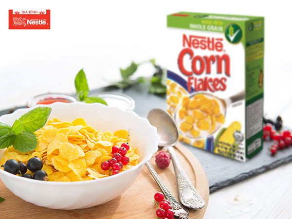 Ngũ cốc ăn sáng Nestlé CORN FLAKES