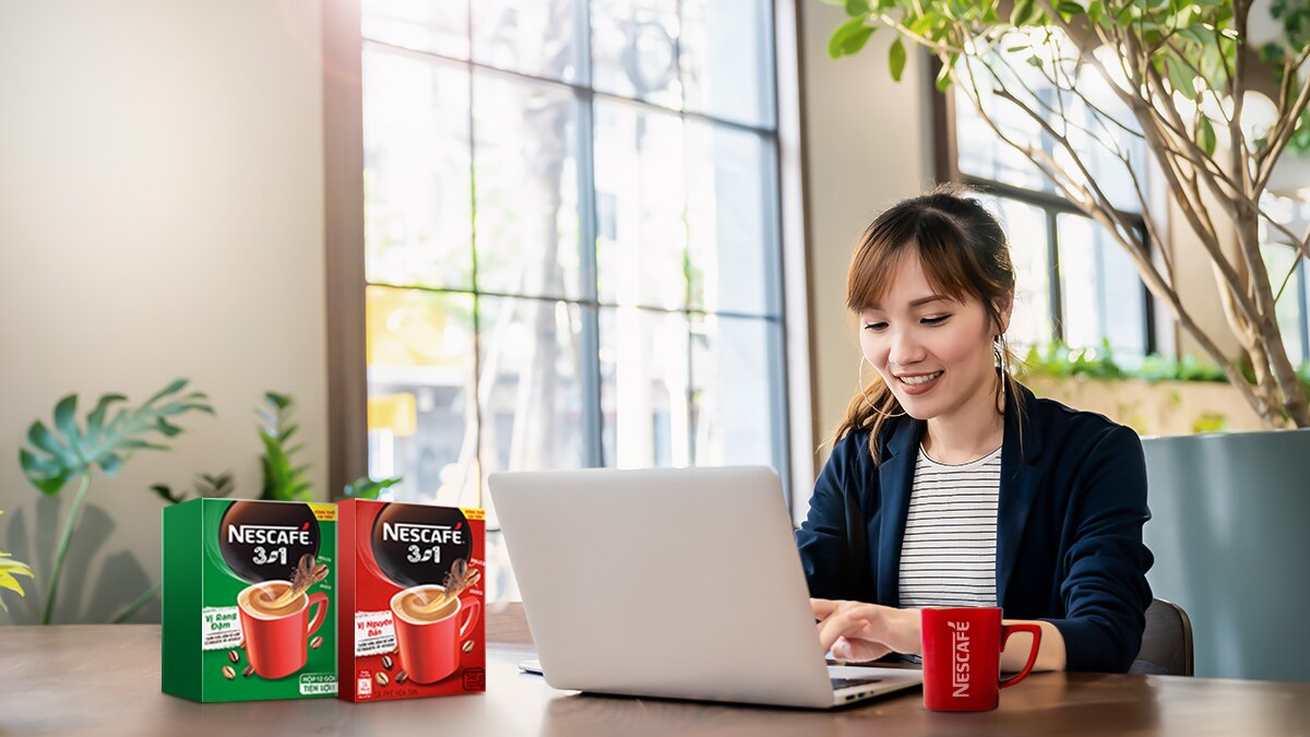 Vị đậm đà của NESCAFÉ 3 trong 1 “đánh thức” sức tập trung làm việc 