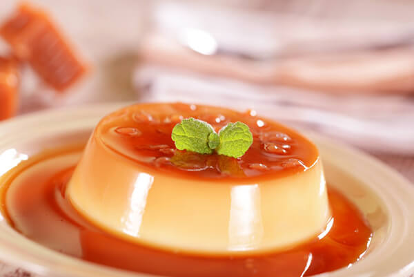 Bánh flan là một trong những thức ăn dặm phù hợp trẻ nhỏ